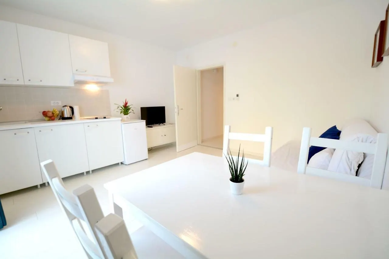 Apartments Morgan Умаг Хорватия